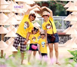 Đồng phục gia đình vàng cực nổi